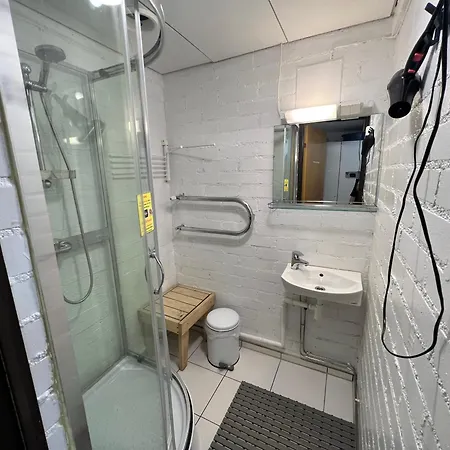 Πανσιόν Office House Services 210 Ελσίνκι