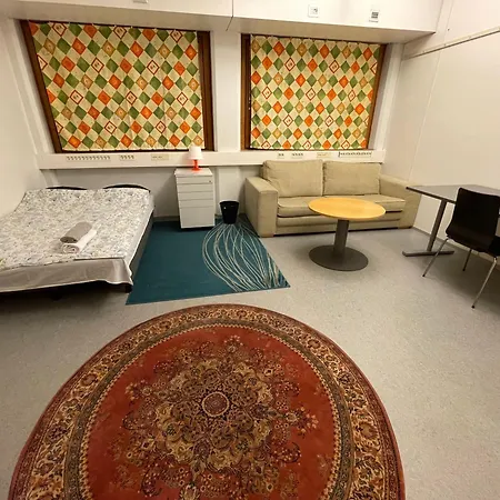 Office House Services 210 * Ελσίνκι