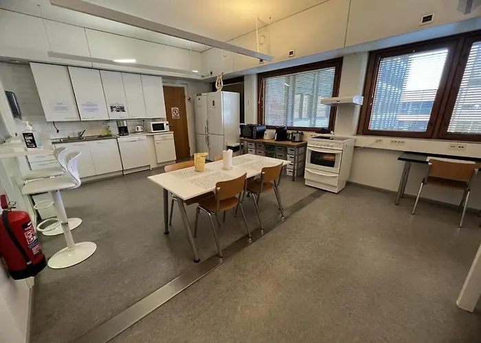 Office House Services 210 * Helsinky