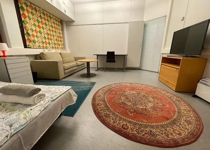 Office House Services 210 * Helsinky