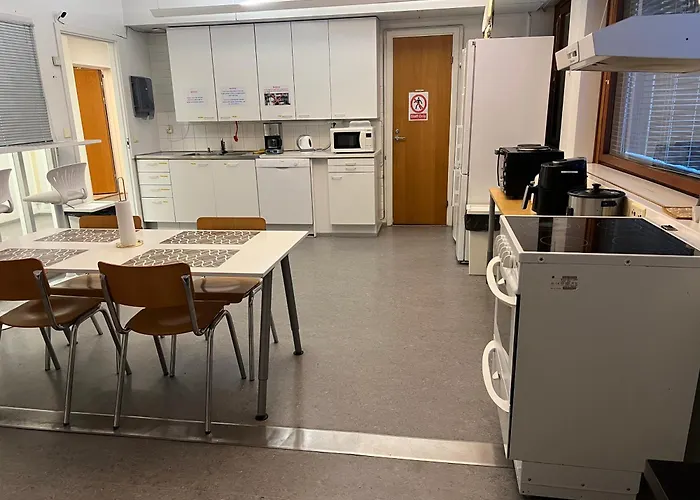 Office House Services 210 Penzion *