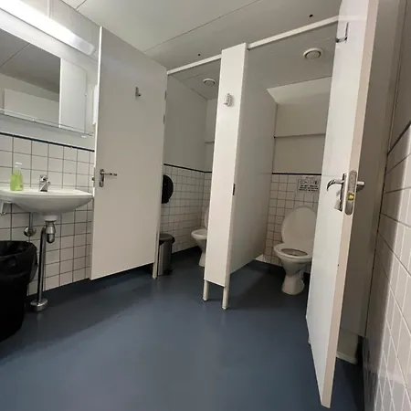 Office House Services 210 * Helsinki