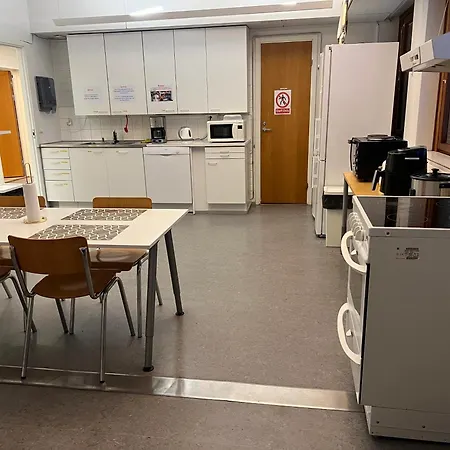 Office House Services 210 Guesthouset *